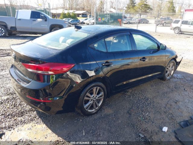 5NPD84LF2JH280803 Hyundai ELANTRA SEL