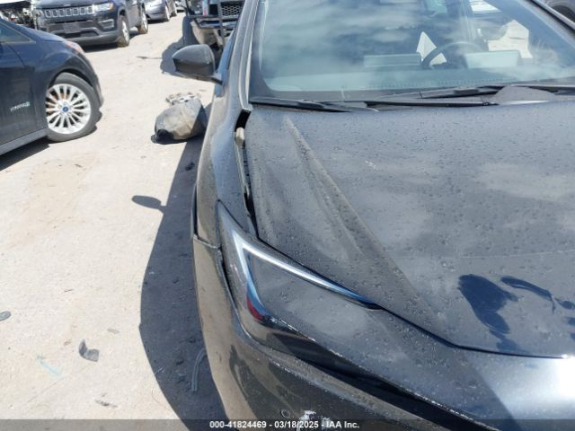 JTDACAAUXP3008201 Toyota Prius Le