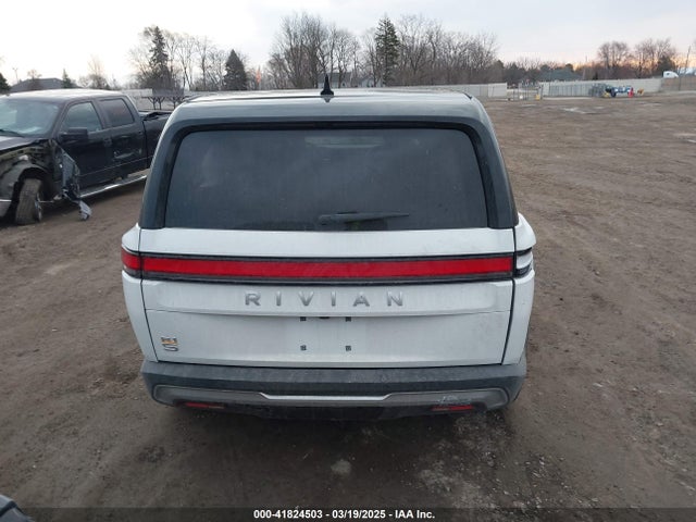 Rivian R1s Adventure Quad Motor Large Pack 2024 7PDSGABA4RN039358 Image 15