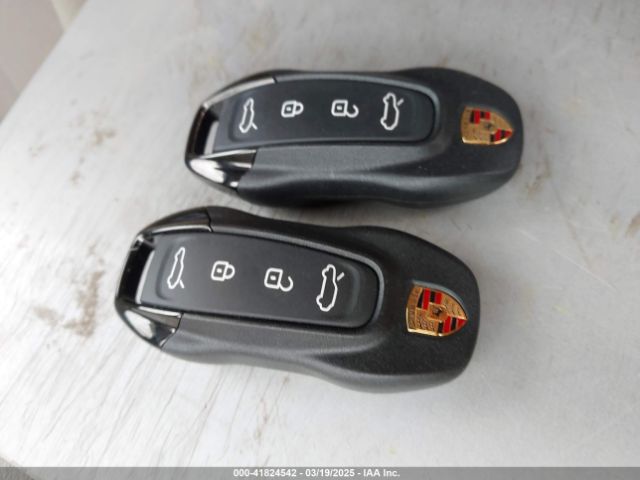 2024 PORSCHE MACAN ELECTRIC WP1AA2XAXRL000512 Photo 10