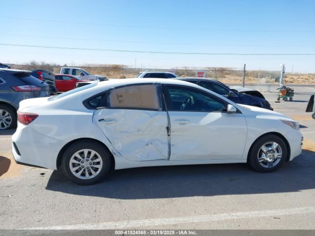 3KPF24ADXKE006654 KIA FORTE FE