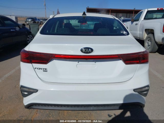 3KPF24ADXKE006654 KIA FORTE FE