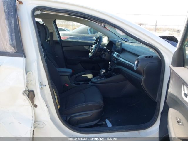 3KPF24ADXKE006654 KIA FORTE FE