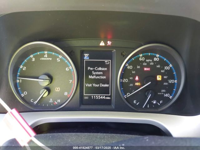 JTMZFREV3JJ184179 Toyota RAV4 LE