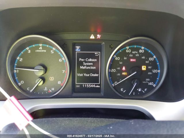 JTMZFREV3JJ184179 Toyota RAV4 LE