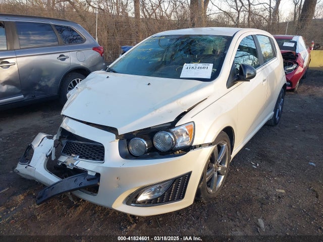 1G1JG6SB8F4159005 Chevrolet Sonic Rs Auto
