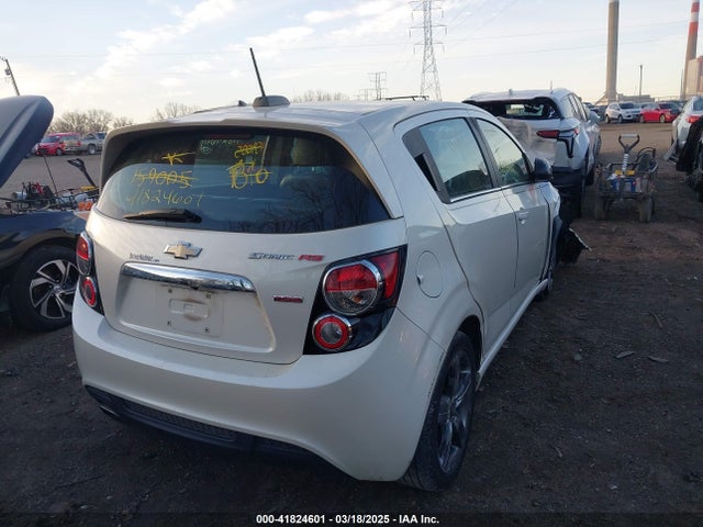 1G1JG6SB8F4159005 Chevrolet Sonic Rs Auto