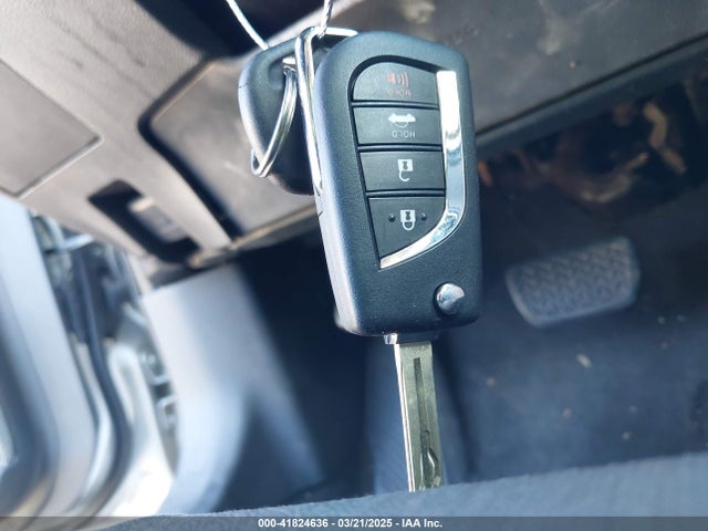 4T1B11HK6JU042244 Toyota CAMRY LE