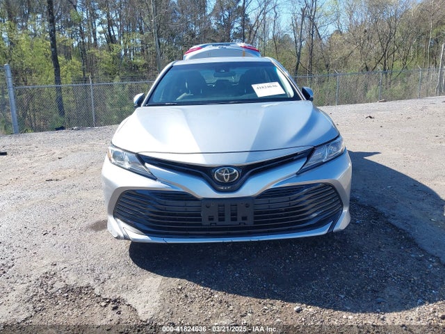 4T1B11HK6JU042244 Toyota CAMRY LE