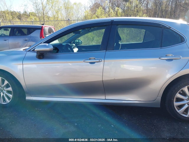 4T1B11HK6JU042244 Toyota CAMRY LE