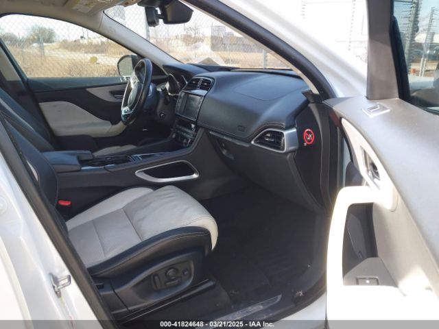 SADCL2BVXHA063738 Jaguar F-pace 35t R-sport
