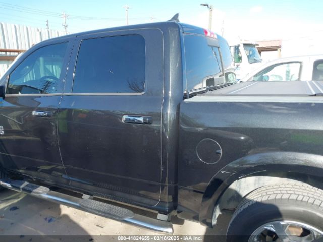 1C6RR6NM8JS251776 RAM 1500 Laramie  4x2 5'7 Box