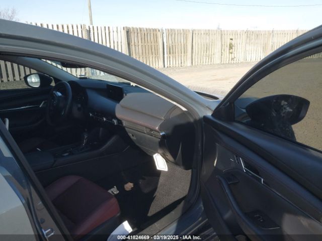 3MZBPBCM9PM379115 Mazda Mazda3 2.5 S Carbon Edition