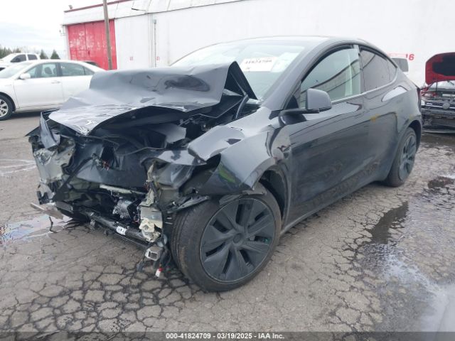 7SAYGDED6RF102745 Tesla Model Y Long Range Dual Motor All-wheel Drive/rwd