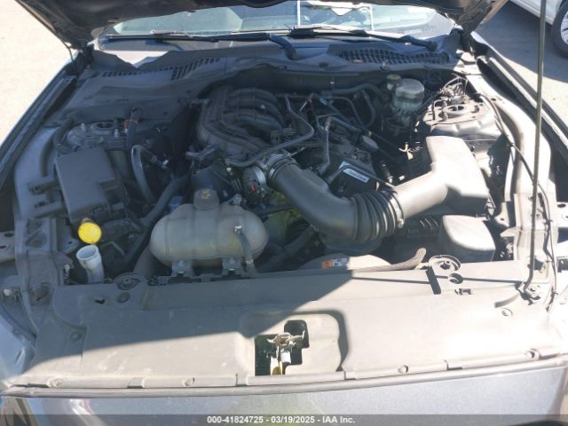 1FA6P8AM9F5396663 Ford Mustang V6