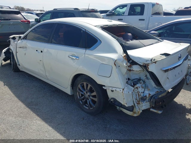 1N4AL3AP2FC570488 Nissan Altima 2.5 S