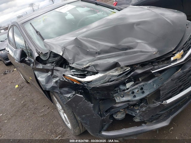 1G1BE5SM1H7265979 Chevrolet Cruze Lt Auto