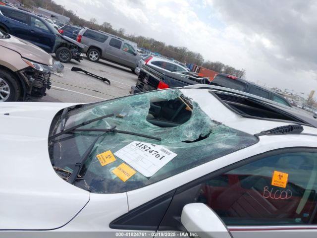 1FMCU9J97EUE39551 Ford Escape Titanium