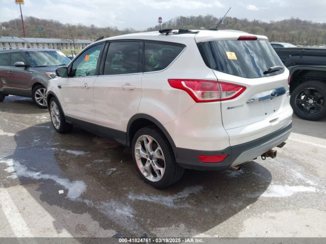 1FMCU9J97EUE39551 Ford Escape Titanium
