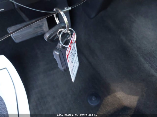 1GCVKREH9FZ189321 Chevrolet Silverado 1500 2lt