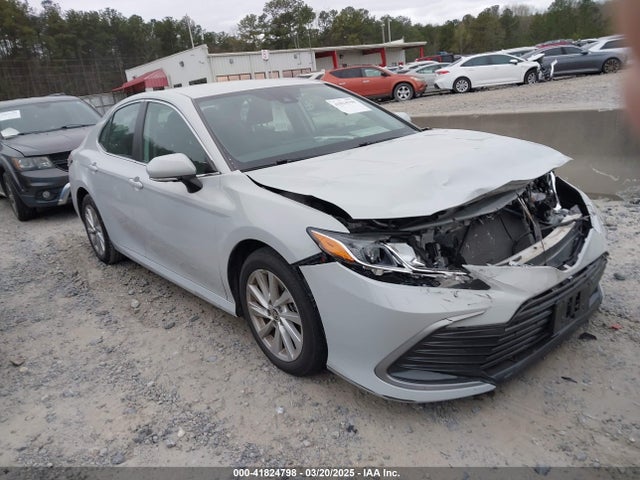 Toyota CAMRY LE 2023 4T1R11AK2PU098196 Image 1