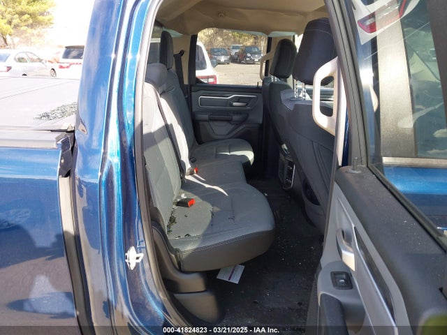 1C6SRFBT4LN224251 RAM 1500 Big Horn  4x4 6'4 Box