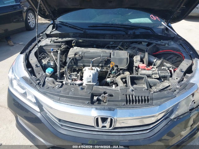 1HGCR2F17HA015472 Honda Accord Sport Se