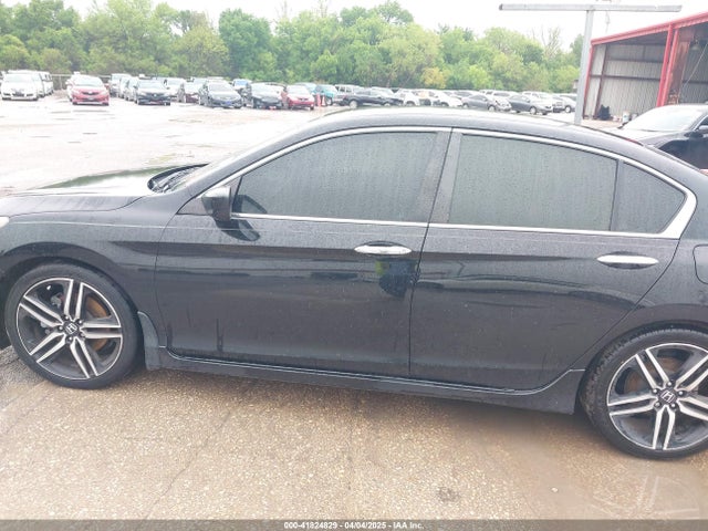 1HGCR2F17HA015472 Honda Accord Sport Se