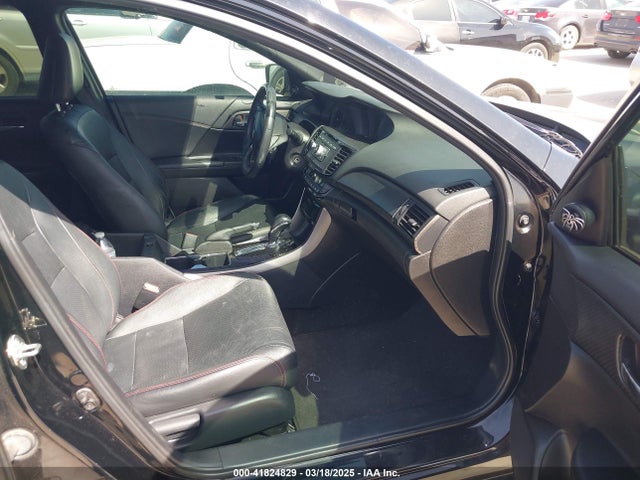 1HGCR2F17HA015472 Honda Accord Sport Se