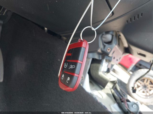 1C4SDJGJ8KC536911 Dodge Durango Srt Awd