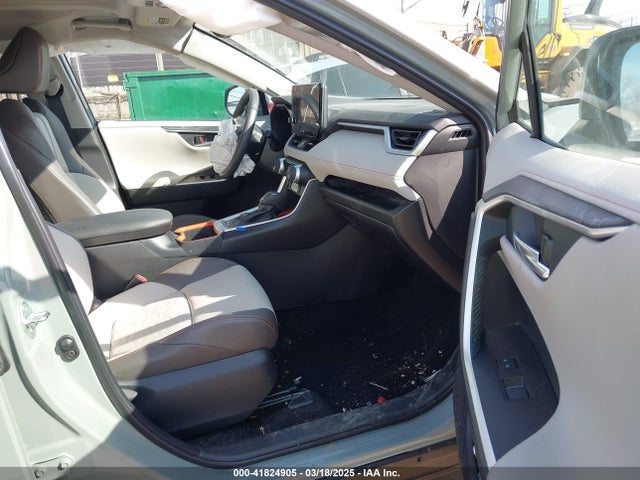 2T3J1RFVXPW334664 Toyota Rav4 Adventure