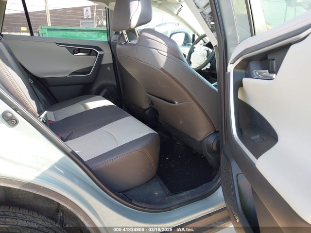 2T3J1RFVXPW334664 Toyota Rav4 Adventure