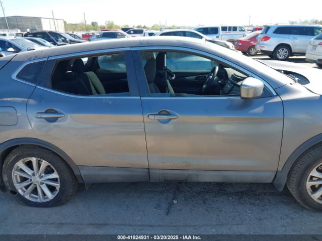 JN1BJ1CP5HW020356 Nissan Rogue Sport S
