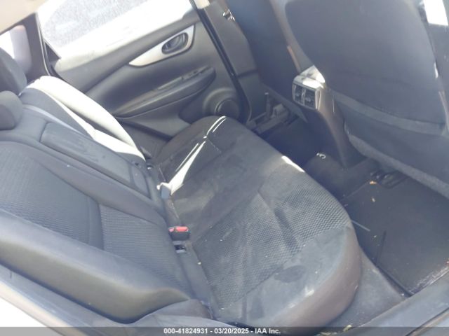 JN1BJ1CP5HW020356 Nissan Rogue Sport S