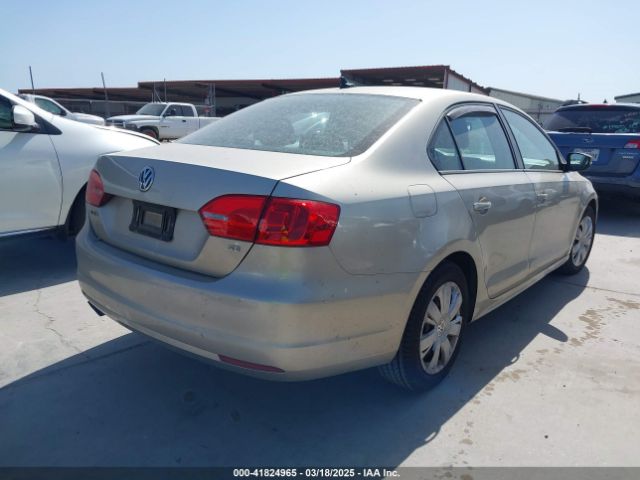 3VWD17AJ5EM314985 Volkswagen Jetta 1.8t Se
