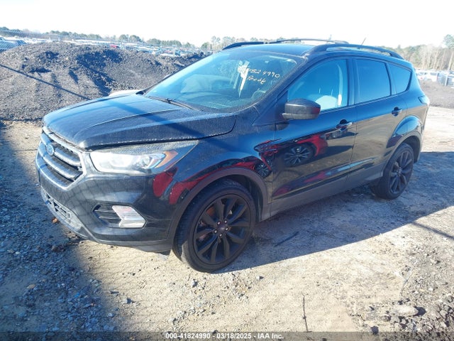 1FMCU9GD5JUA16120 Ford ESCAPE SE