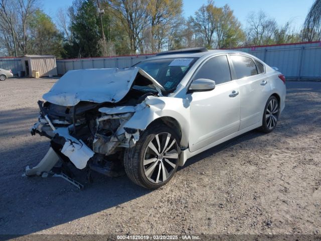 2017 NISSAN ALTIMA 1N4AL3AP8HC275365 Photo 1