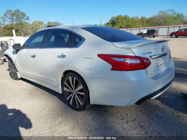2017 NISSAN ALTIMA 1N4AL3AP8HC275365 Photo 2