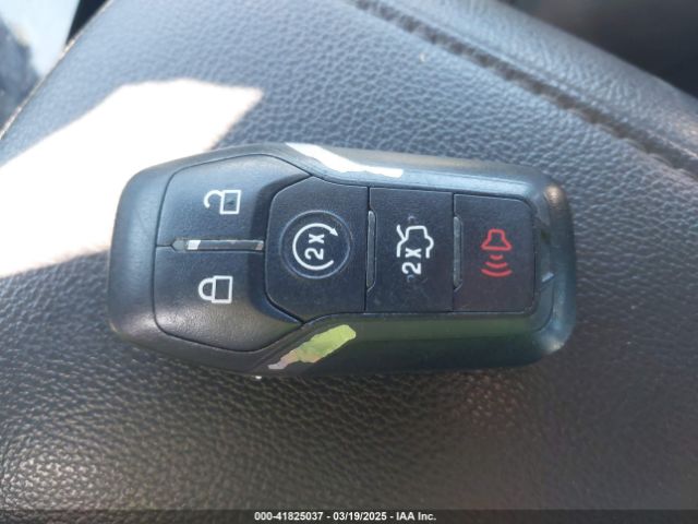3FA6P0SU6ER263886 Ford Fusion Energi Titanium