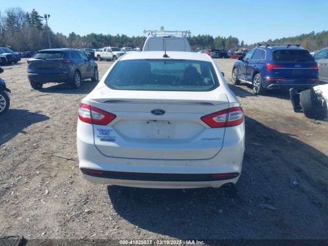 3FA6P0SU6ER263886 Ford Fusion Energi Titanium