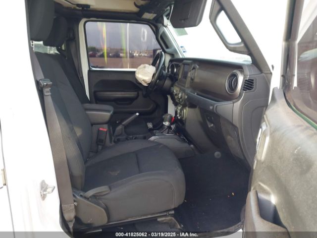 2020 JEEP GLADIATOR 1C6HJTAG5LL141251 Photo 4