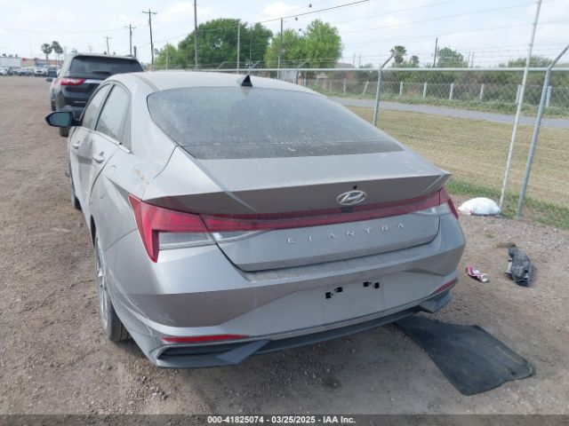 2022 HYUNDAI ELANTRA KMHLN4AGXNU251573 Photo 2