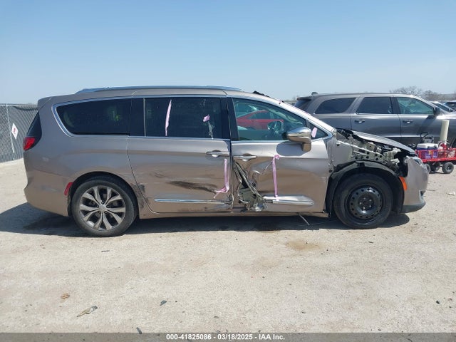 2C4RC1GG1HR616248 Chrysler Pacifica Limited