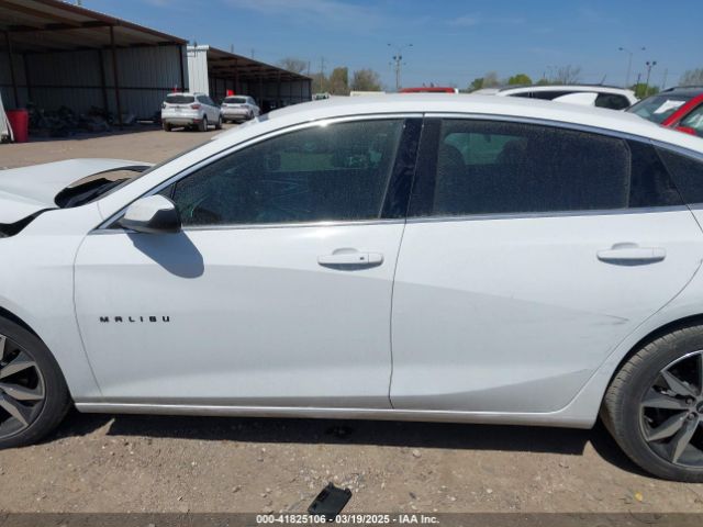 1G1ZG5ST5PF121677 Chevrolet Malibu Fwd Rs