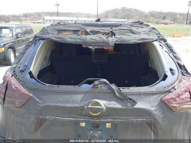 5N1AT2MT9KC708949 Nissan ROGUE SV