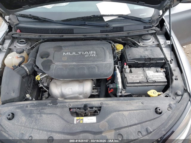 1C3CCCBB9FN702905 Chrysler 200 S