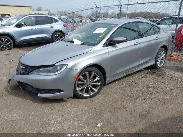 1C3CCCBB9FN702905 Chrysler 200 S