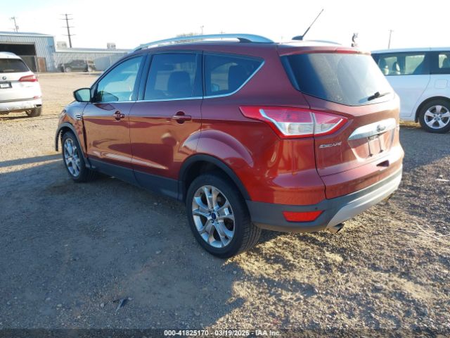 1FMCU0JX0EUE50157 Ford Escape Titanium