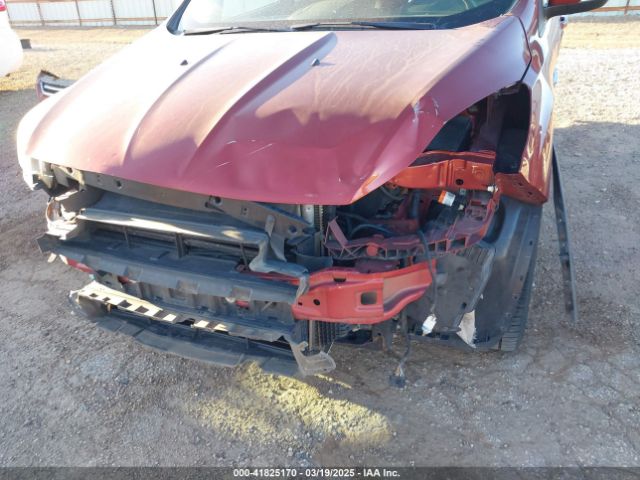 1FMCU0JX0EUE50157 Ford Escape Titanium
