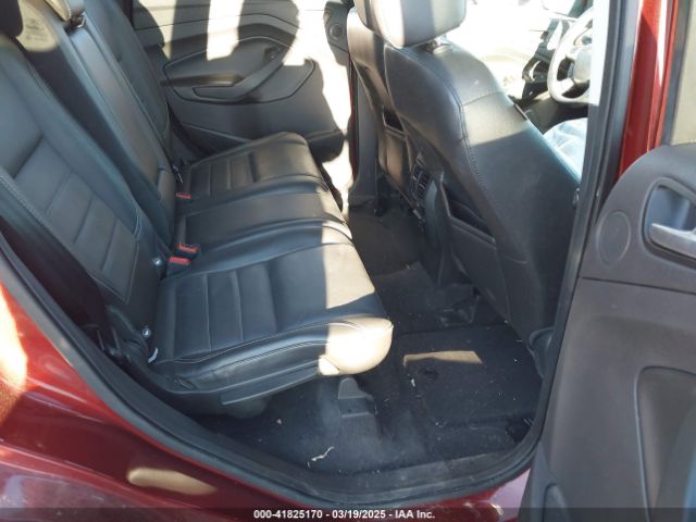 1FMCU0JX0EUE50157 Ford Escape Titanium